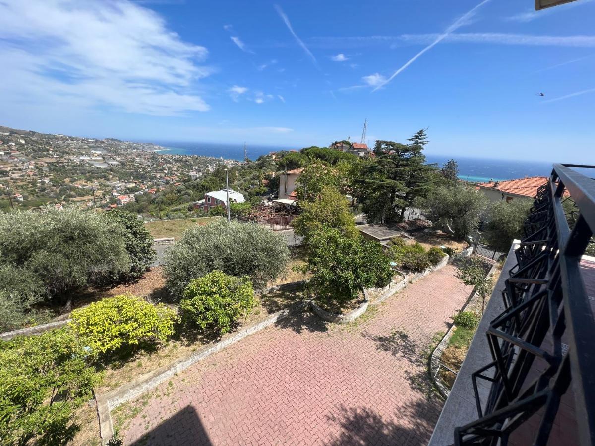 Villa In Collina Vista Mare سانريمو المظهر الخارجي الصورة
